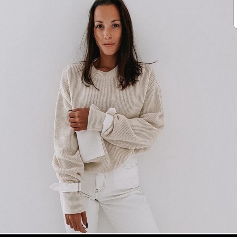 ZARA Knit Sweater with Pocket - Picture 3 of 10